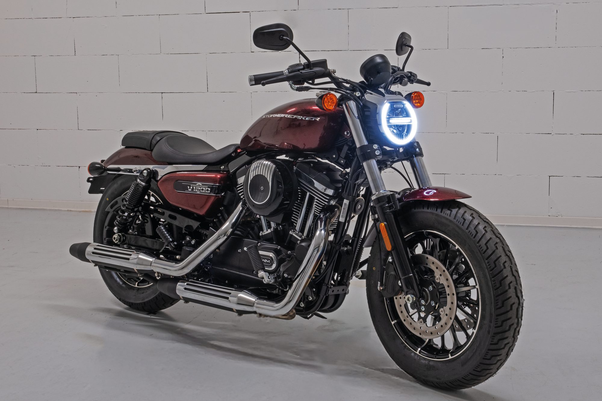 Stormbreaker V1200 1